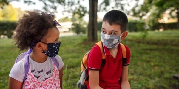Comunicación niños y niñas con mascarilla Comunicación niños y niñas con mascarilla
