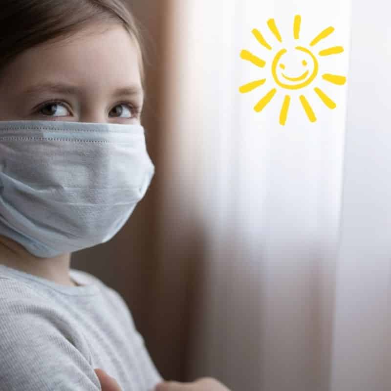 El uso de mascarillas faciales y los niños y niñas